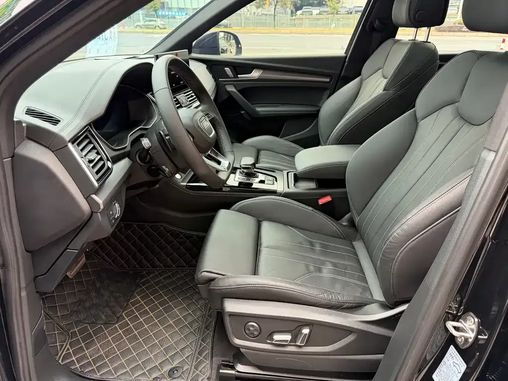 Audi Q5L 2023 из CN, фото 6