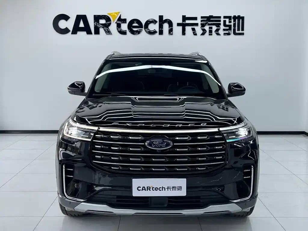 Ford Explorer 2023 из CN, фото 6