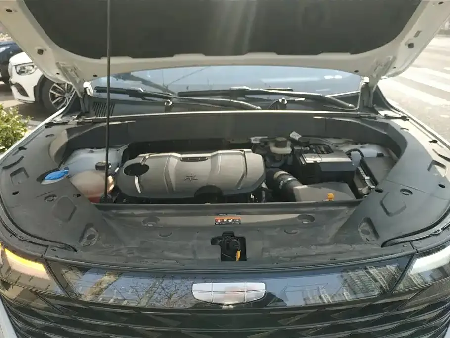 Geely Boyue L 2024 из CN, фото 3