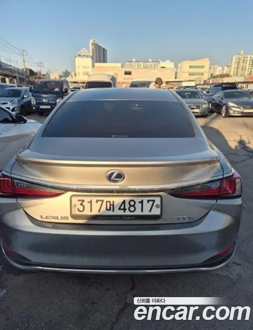 Lexus ES 2022 из KR, фото 2