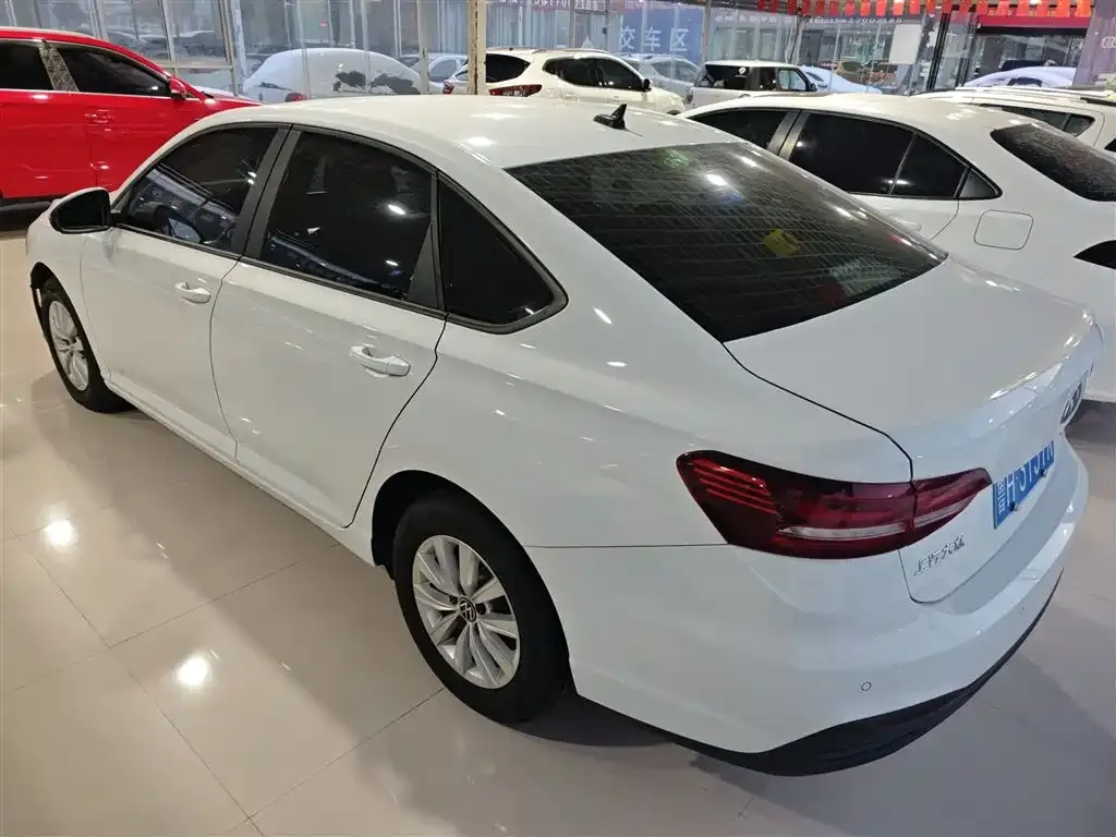 Volkswagen Lavida 2023 из CN, фото 3