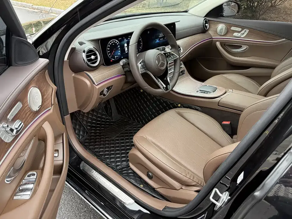 Mercedes-Benz E-Class 2023 из CN, фото 5