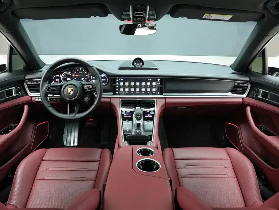 Porsche Panamera 2025 из CN, фото 10
