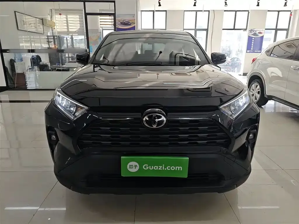 Toyota RAV4 2023 из CN, фото 10