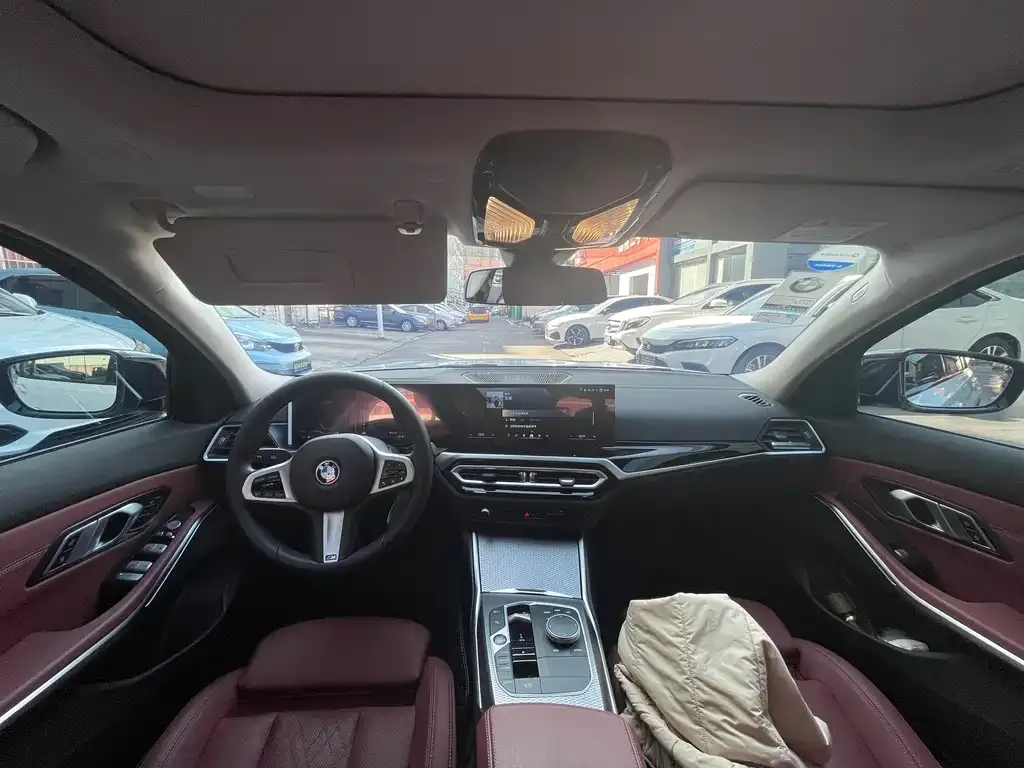 BMW i3 2024 из CN, фото 3