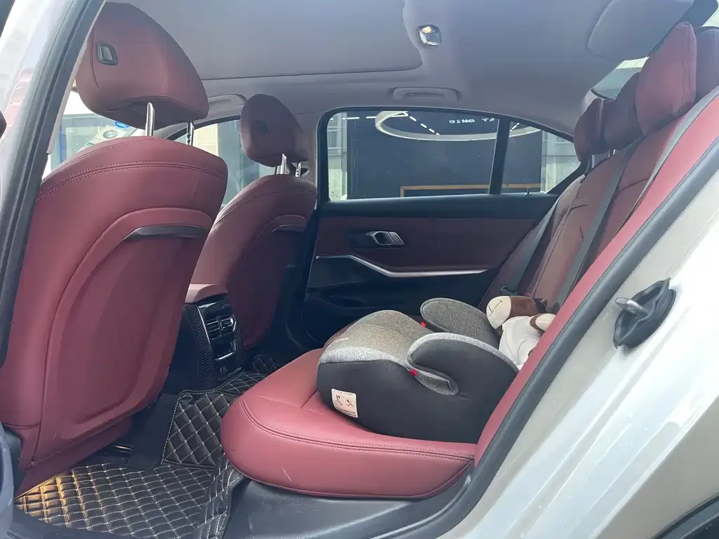 BMW i3 2024 из CN, фото 7