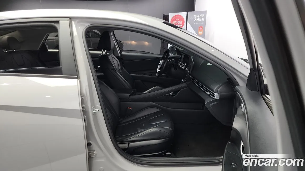 Hyundai AVANTE 2022 из KR, фото 3