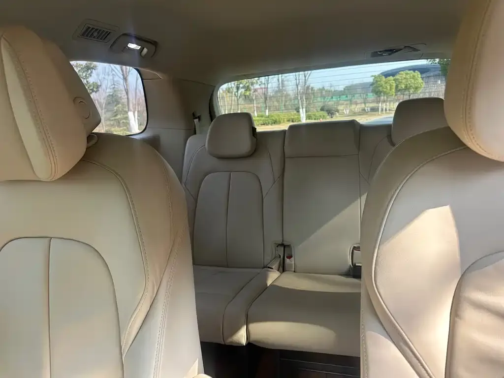 Buick GL8 2024 из CN, фото 5
