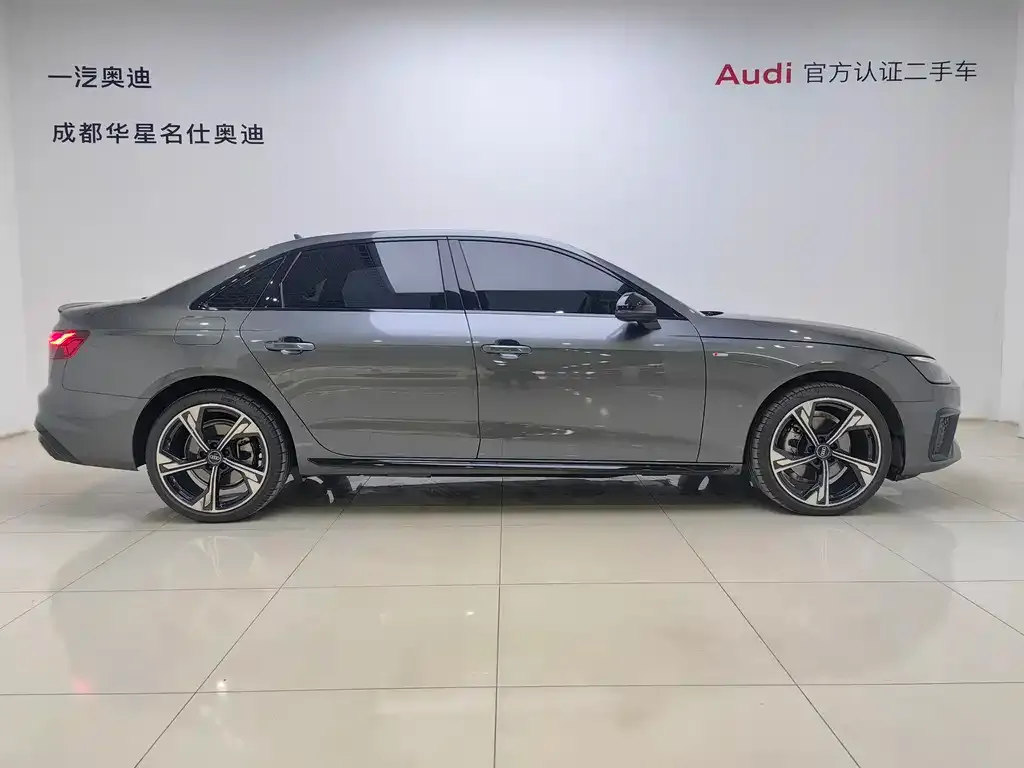 Audi A4L 2024 из CN, фото 2