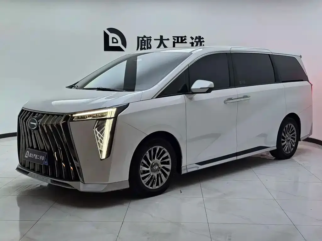 GAC Motor Trumpchi M8 — фото 1