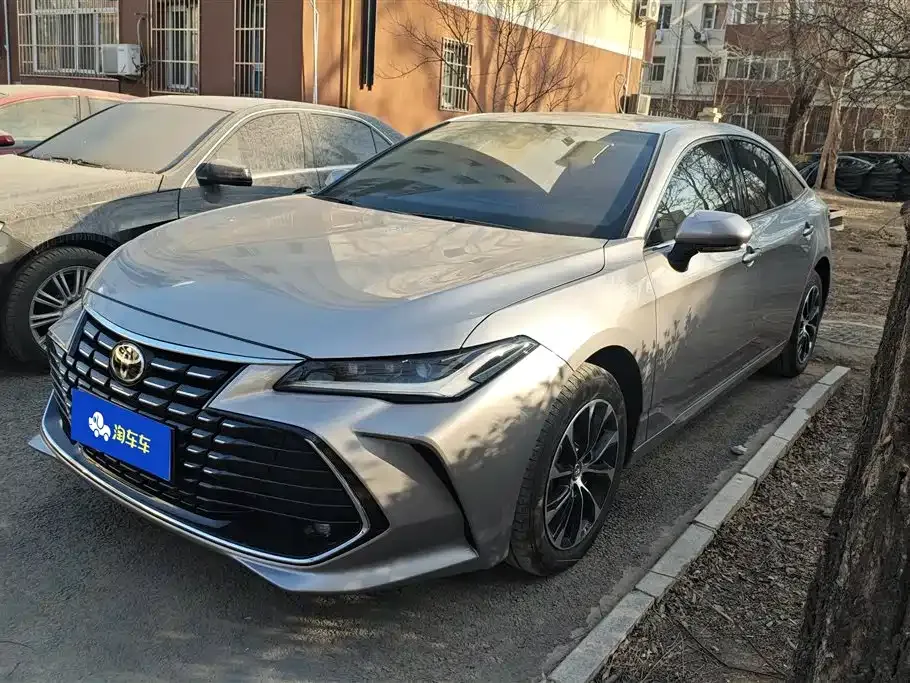 Toyota Avalon 2024 из CN, фото 1