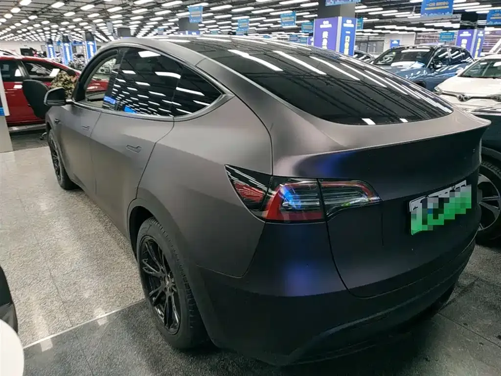 Tesla Model Y 2023 из CN, фото 3