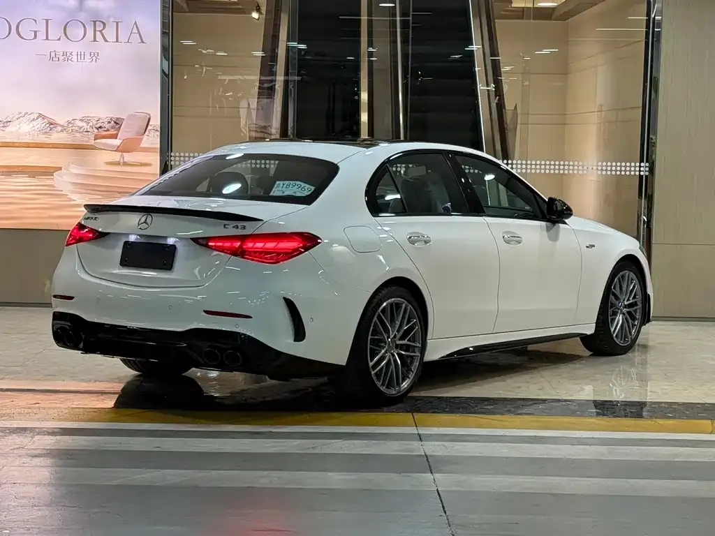 Mercedes-Benz C-Class AMG 2025 из CN, фото 2