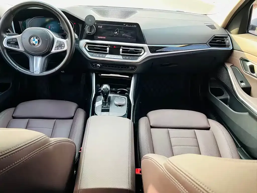 BMW 3 Series 2021 из CN, фото 5