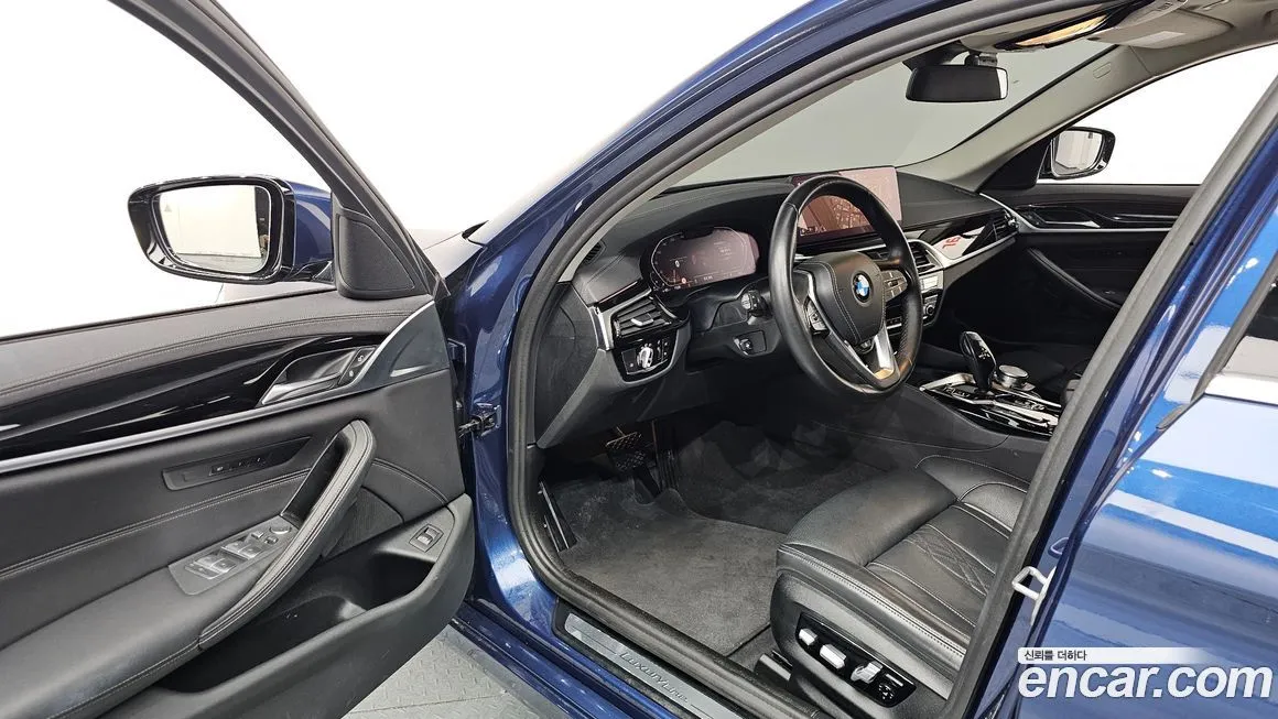 BMW 5-Series 2021 из KR, фото 8