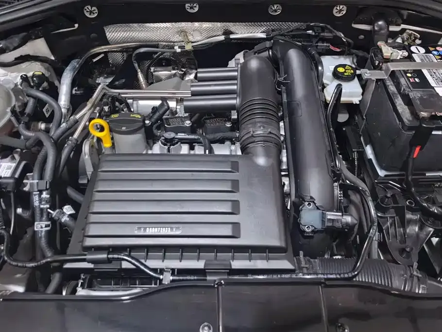 Volkswagen T-Roc 2023 из CN, фото 7