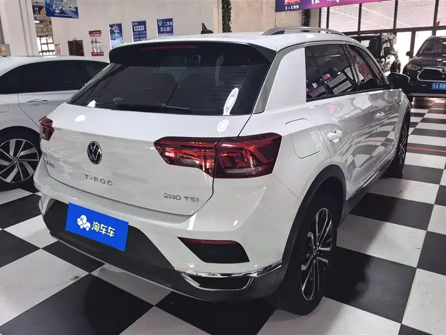 Volkswagen T-Roc 2023 из CN, фото 10