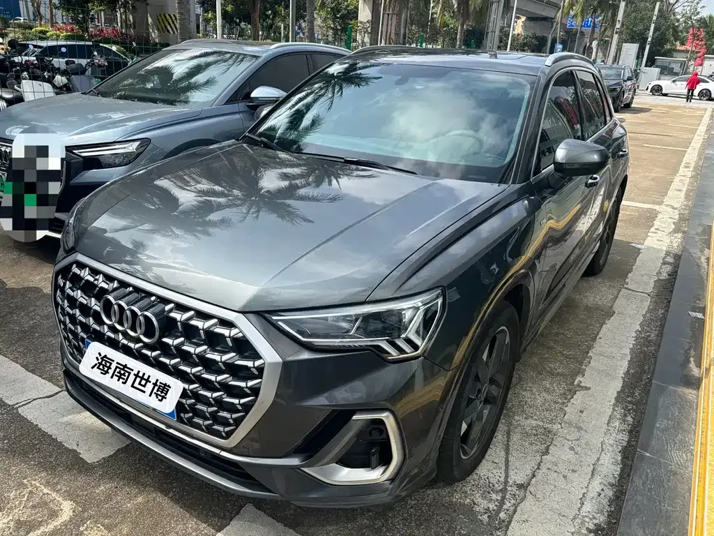 Audi Q3 2024 из CN, фото 1