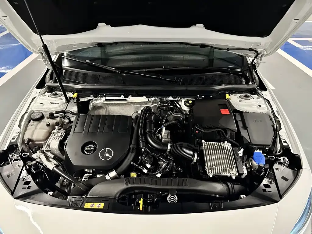 Mercedes-Benz A-Class 2023 из CN, фото 5