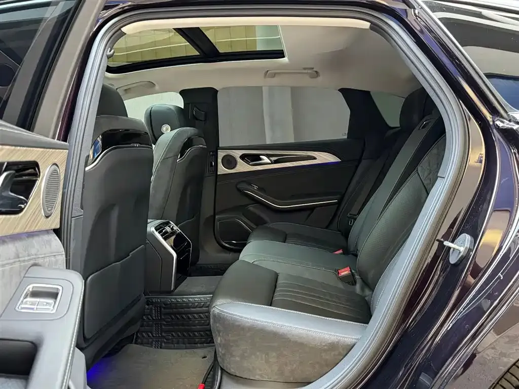 Hongqi H9 2022 из CN, фото 10