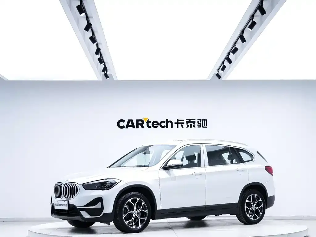 BMW X1 2021 из CN, фото 1