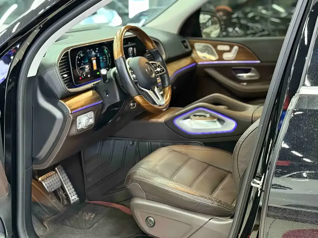 Mercedes-Benz GLS 2023 из CN, фото 7