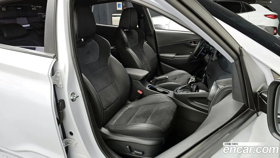 Hyundai Kona 2023 из KR, фото 4