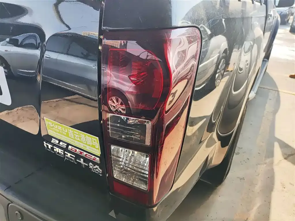 Isuzu Lingtuo 2021 из CN, фото 8