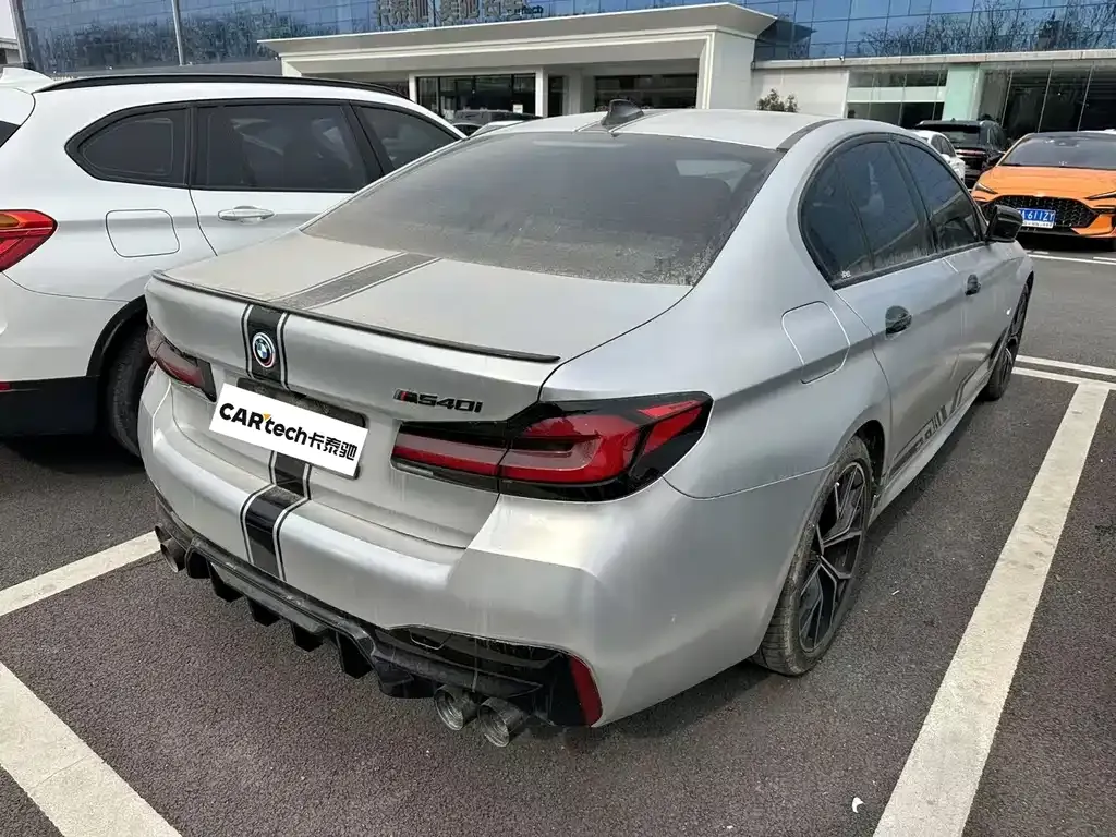 BMW 5 Series (Import) 2023 из CN, фото 6