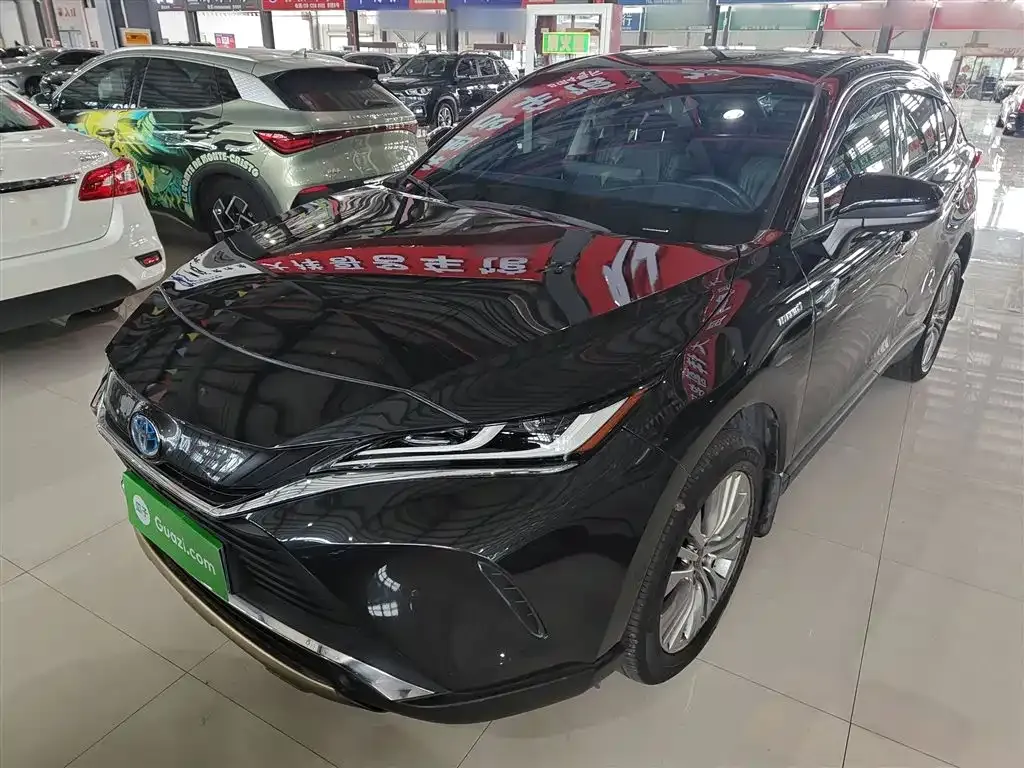 Toyota Harrier 2022 из CN, фото 1