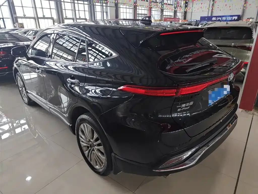 Toyota Harrier 2022 из CN, фото 4