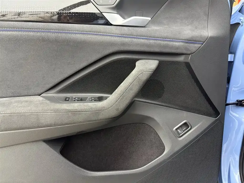Volkswagen Tiguan L 2024 из CN, фото 9
