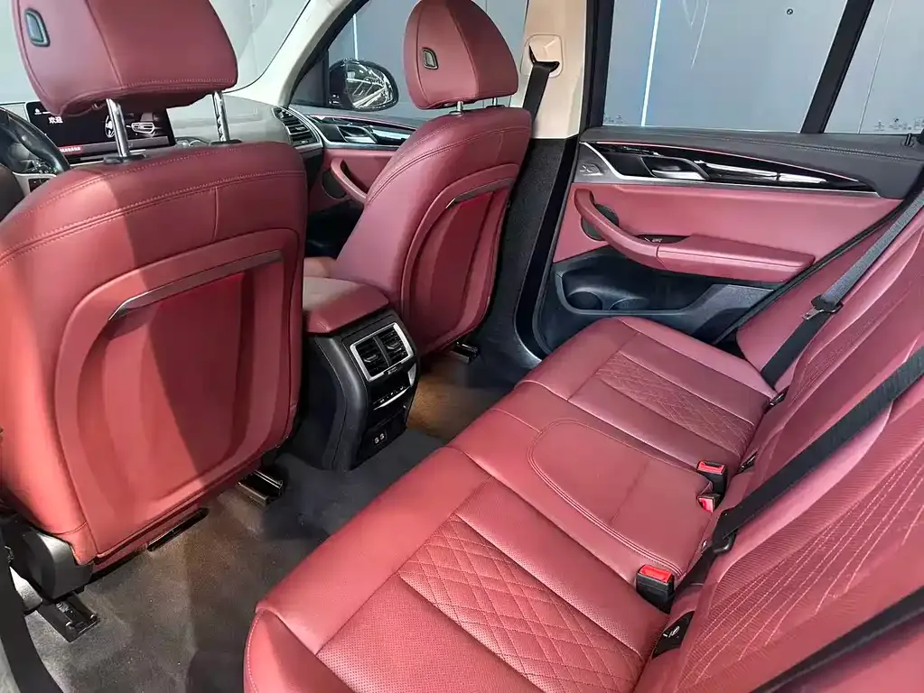 BMW X3 2022 из CN, фото 2