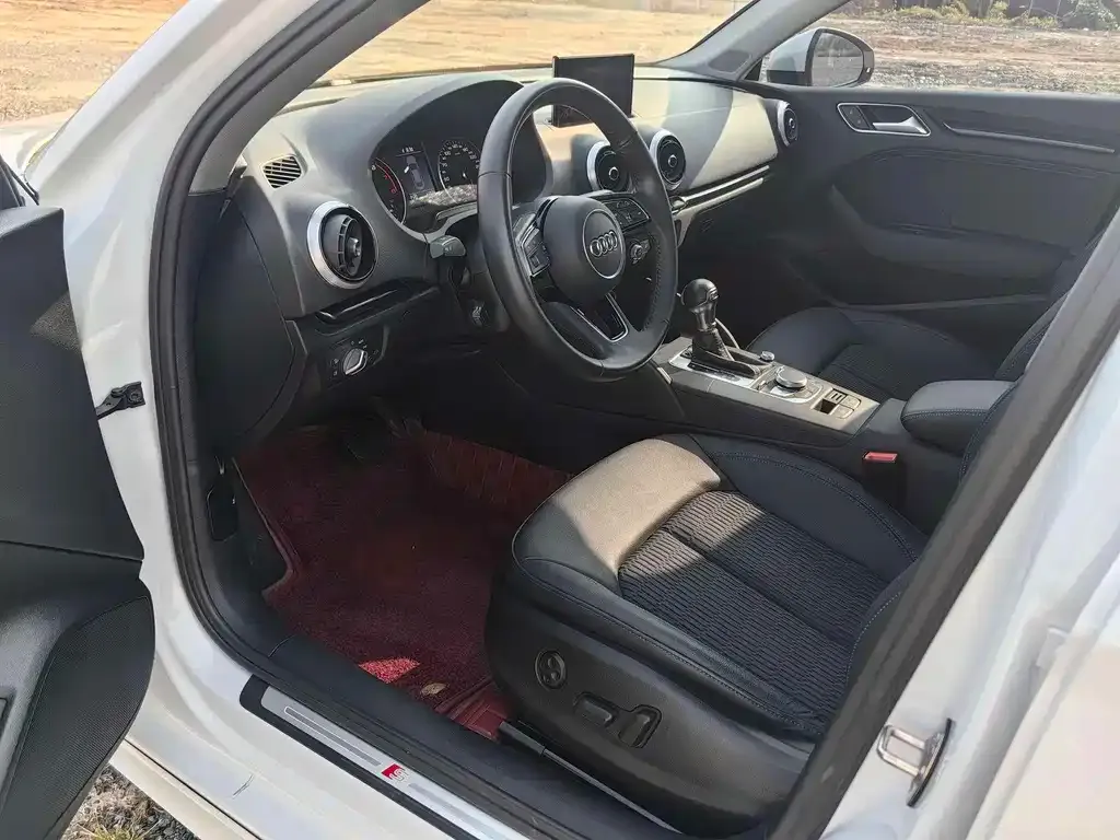 Audi A3 2021 из CN, фото 3