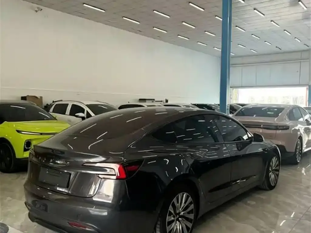 Tesla Model 3 2025 из CN, фото 7