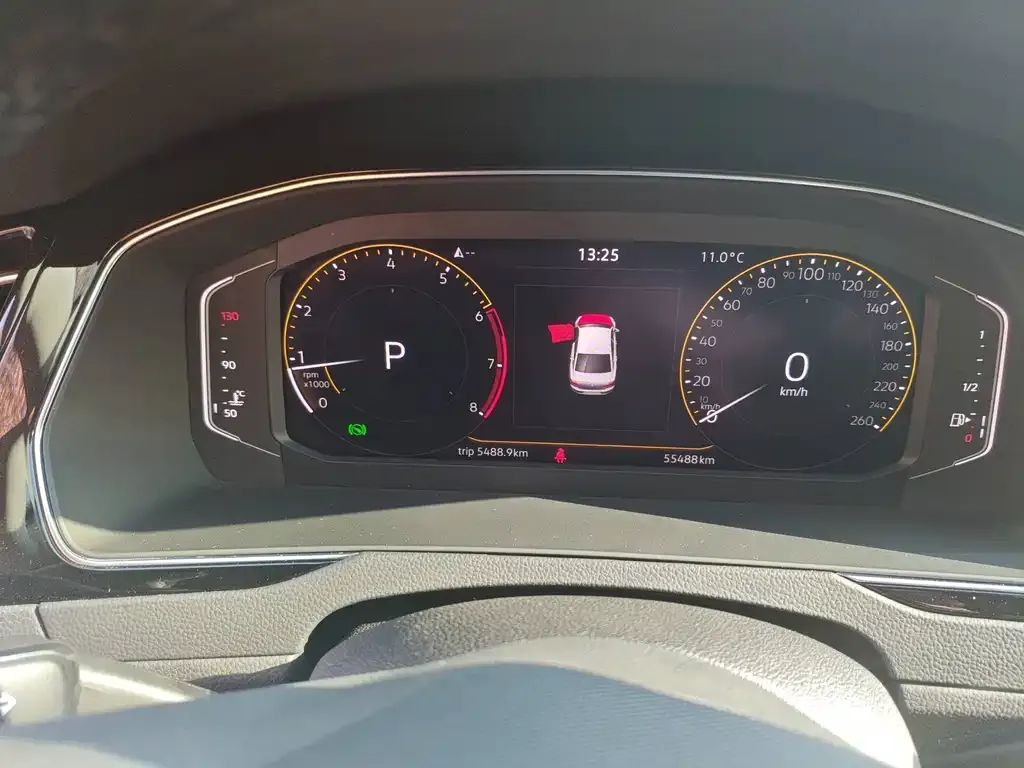 Volkswagen Magotan 2022 из CN, фото 4
