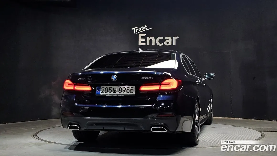 BMW 5-Series 2023 из KR, фото 3