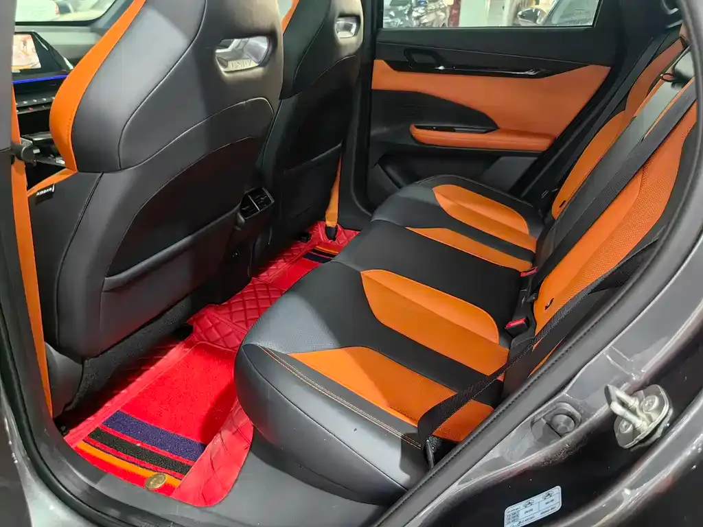 Changan UNI-V 2024 из CN, фото 2