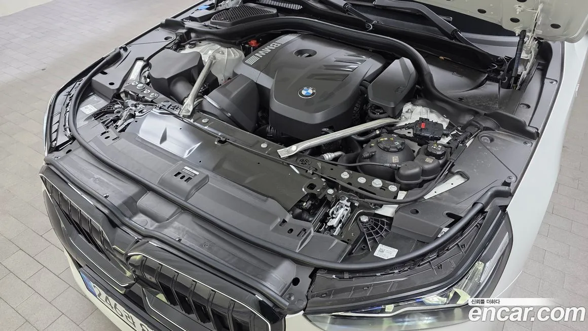 BMW 5-Series 2025 из KR, фото 6