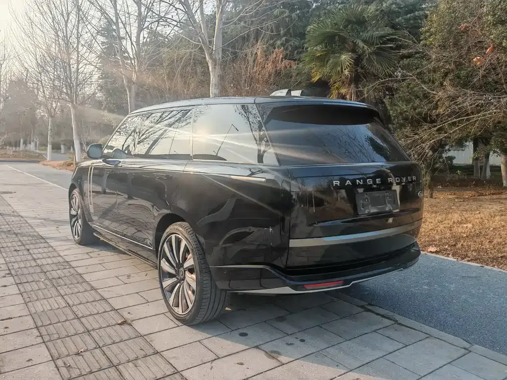 Land Rover Range Rover 2023 из CN, фото 3