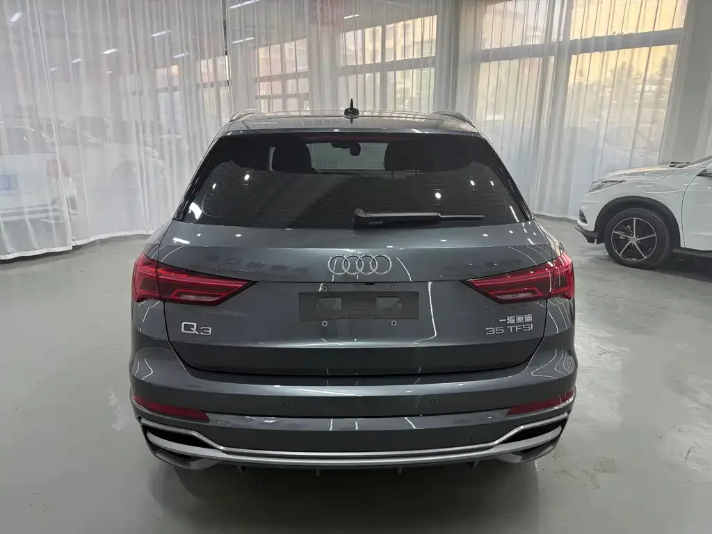 Audi Q3 2022 из CN, фото 6
