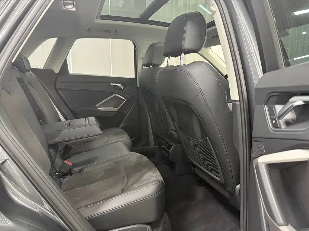 Audi Q3 2022 из CN, фото 5