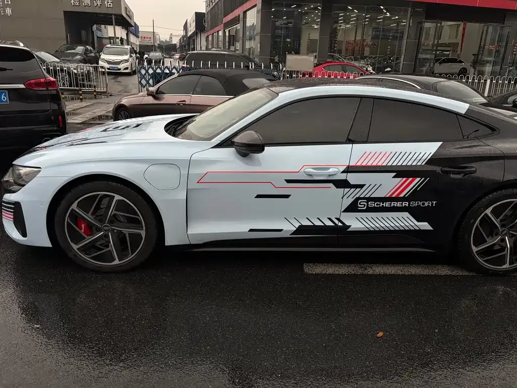 Audi RS e-tron GT 2024 из CN, фото 8