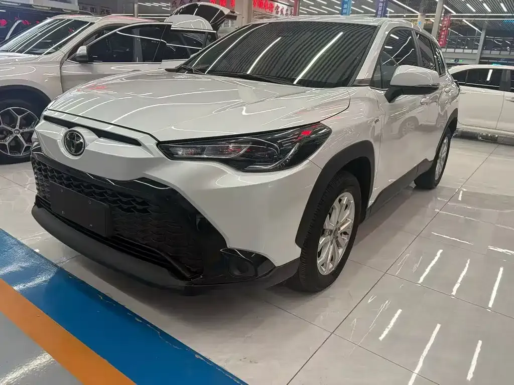Toyota Frontlander 2024 из CN, фото 1
