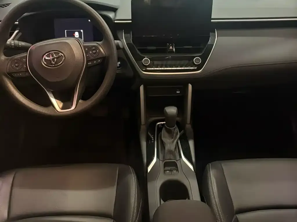 Toyota Frontlander 2024 из CN, фото 3