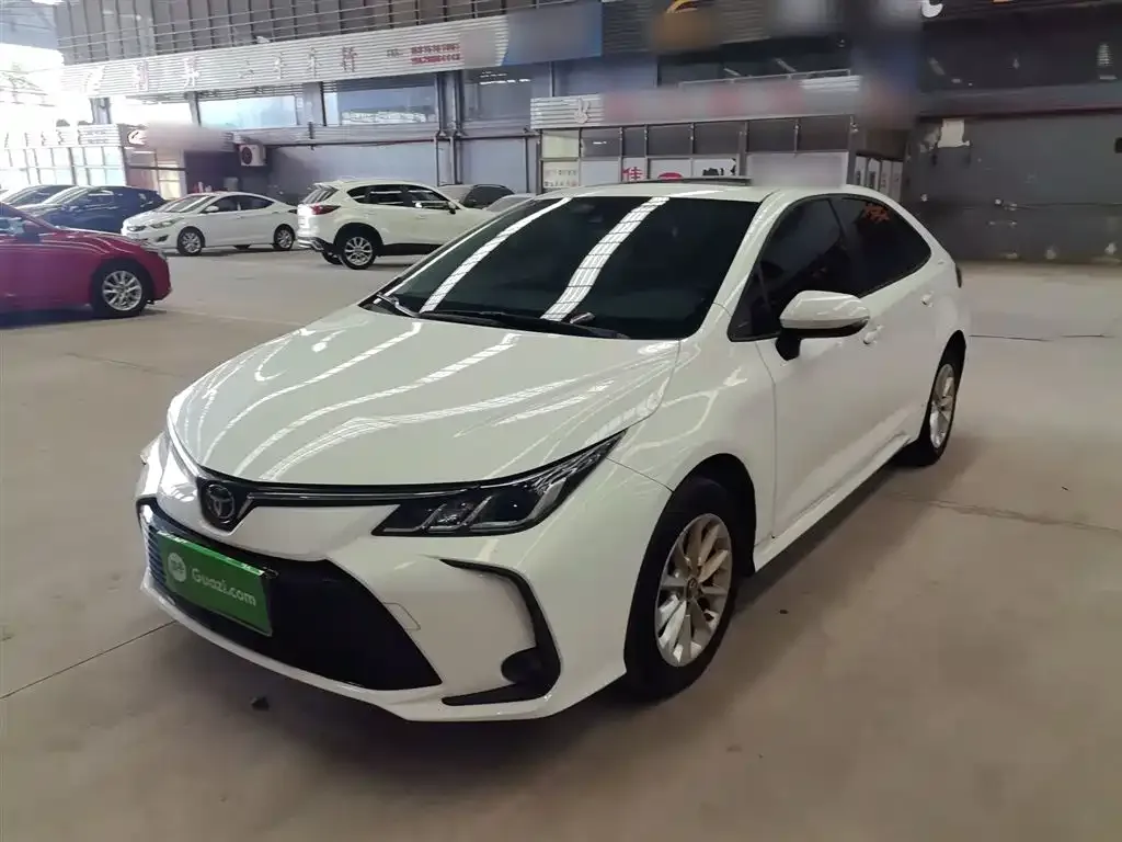 Toyota Corolla 2022 из CN, фото 1