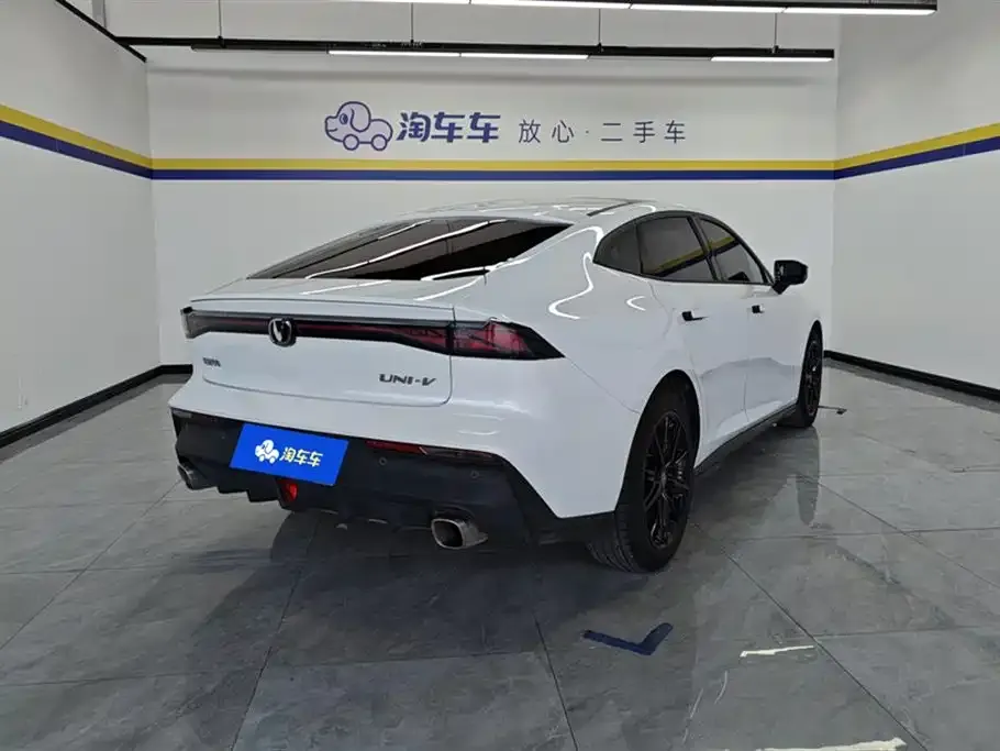 Changan UNI-V 2023 из CN, фото 5