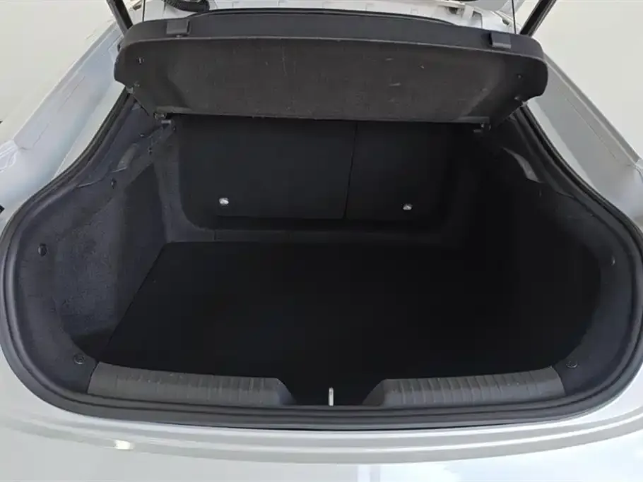 Changan UNI-V 2023 из CN, фото 2
