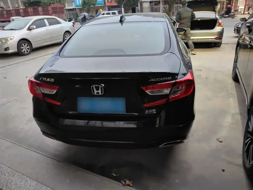 Honda Accord 2021 из CN, фото 4