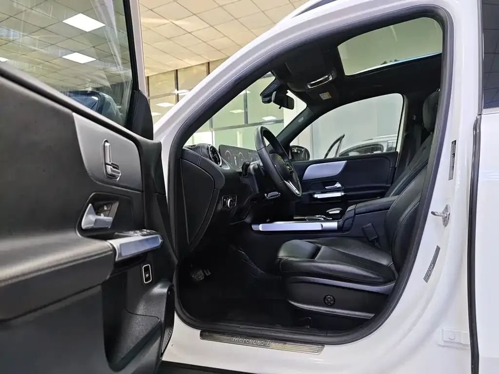 Mercedes-Benz GLB 2021 из CN, фото 5